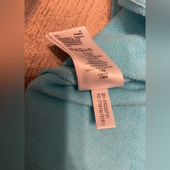 Tommy Bahama Blue Pineapple Women’s Sweater size S/P - Picture 6 of 8